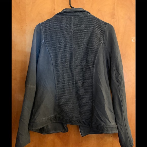 Buckle Side ZIp Jacket - Picture 5 of 14